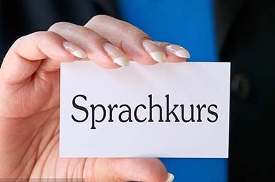 12.19托福口語真題:逛博物館你會拍照嗎